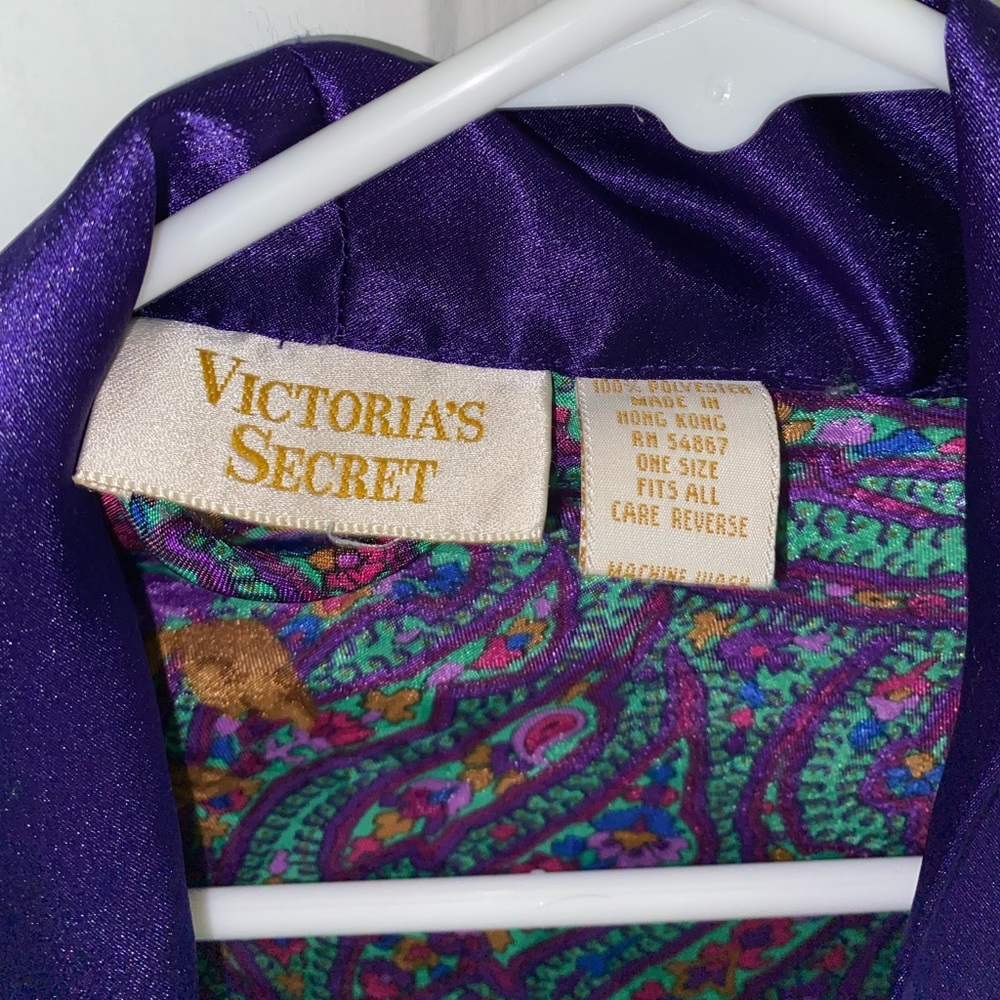1980s Victoria secret silk kimono